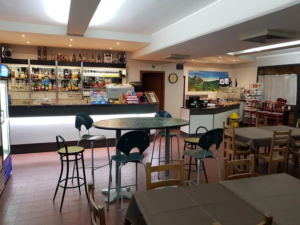 Hotel Locanda Ristorante Bar Il Faro Guiglia 0*,